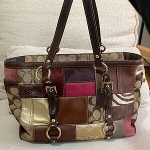 Vintage Coach Signature Patchwork Tote Bag - 10437